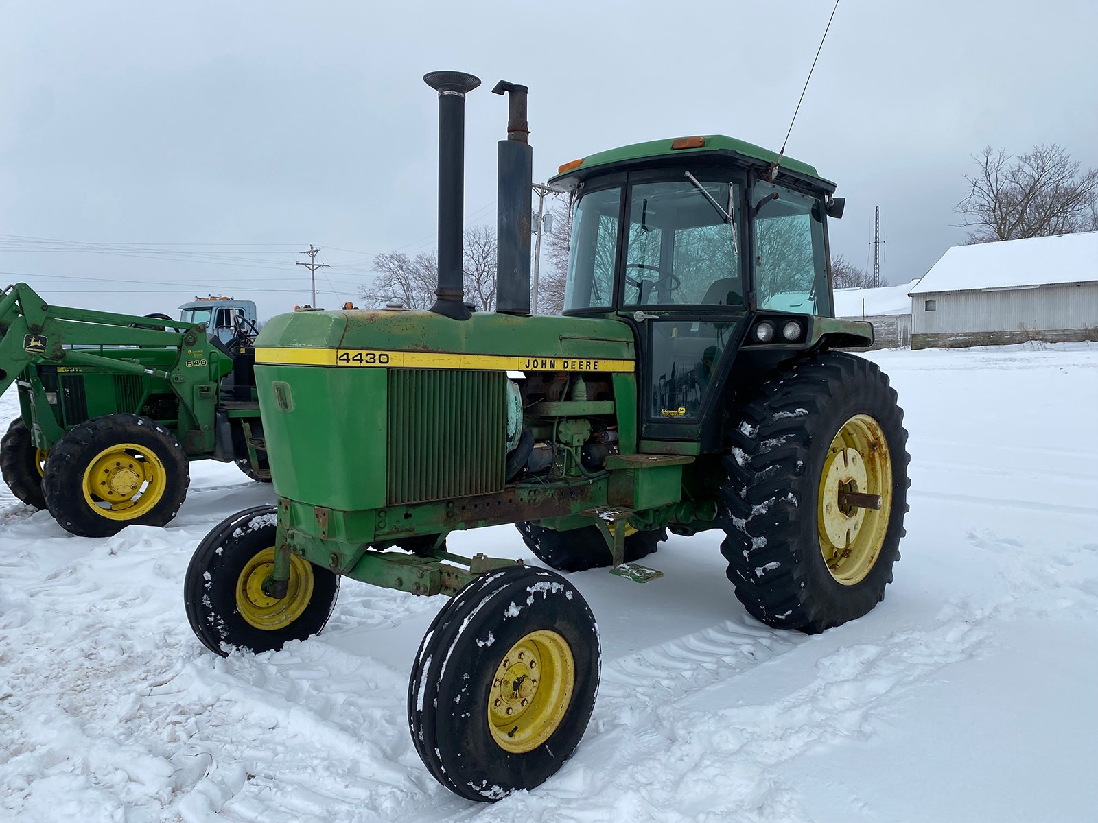 Property photo 4 - TIMED ONLINE ONLY FARM EQUIPMENT AUCTION IN LAGRANGE COUNTY, INDIANA