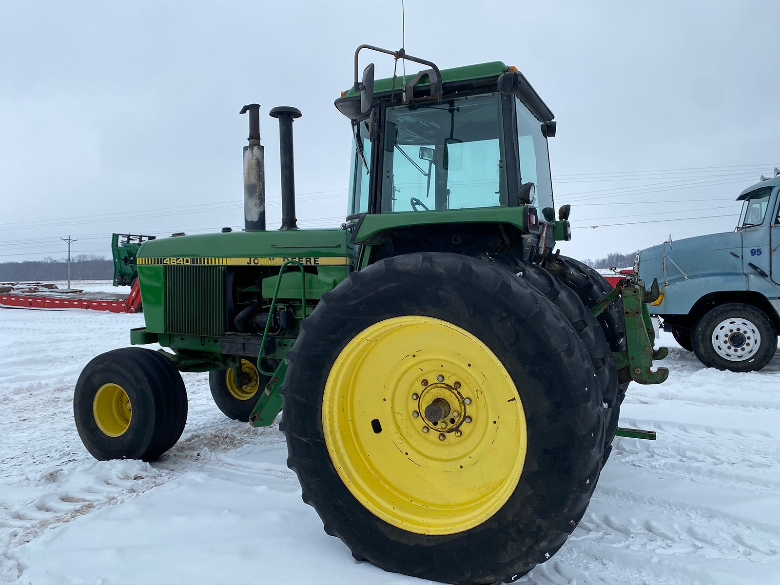 Property photo 8 - TIMED ONLINE ONLY FARM EQUIPMENT AUCTION IN LAGRANGE COUNTY, INDIANA