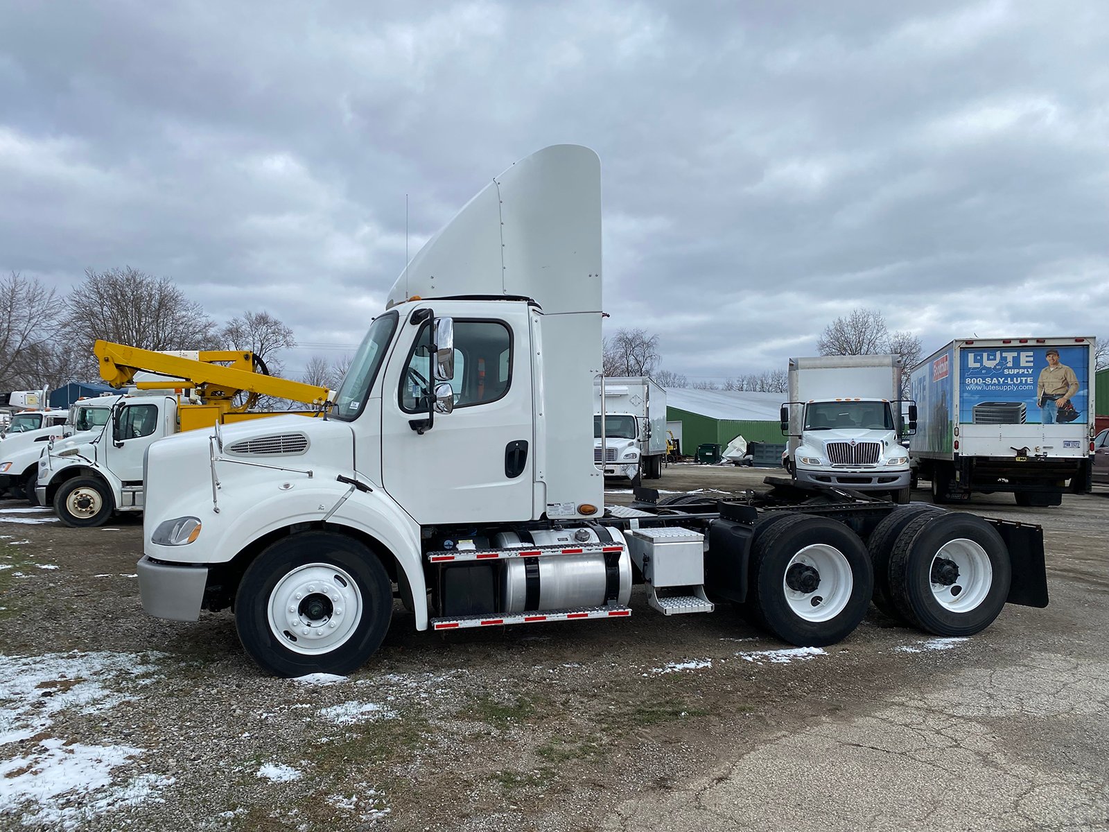 Property photo 195 - VIRTUAL LARGE FARM EQUIPMENT AUCTION