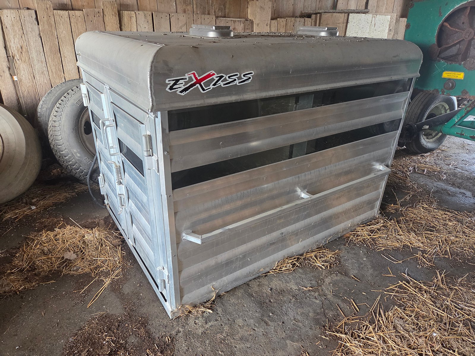 Property photo 1 - TIMED ONLINE ONLY SMALL EQUIPMENT AUCTION