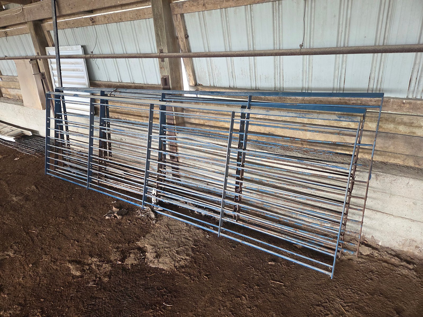 Property photo 3 - TIMED ONLINE ONLY SMALL EQUIPMENT AUCTION