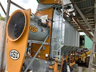 Property photo 25 - FARM EQUIPMENT AUCTION IN ELKHART COUNTY, INDIANA