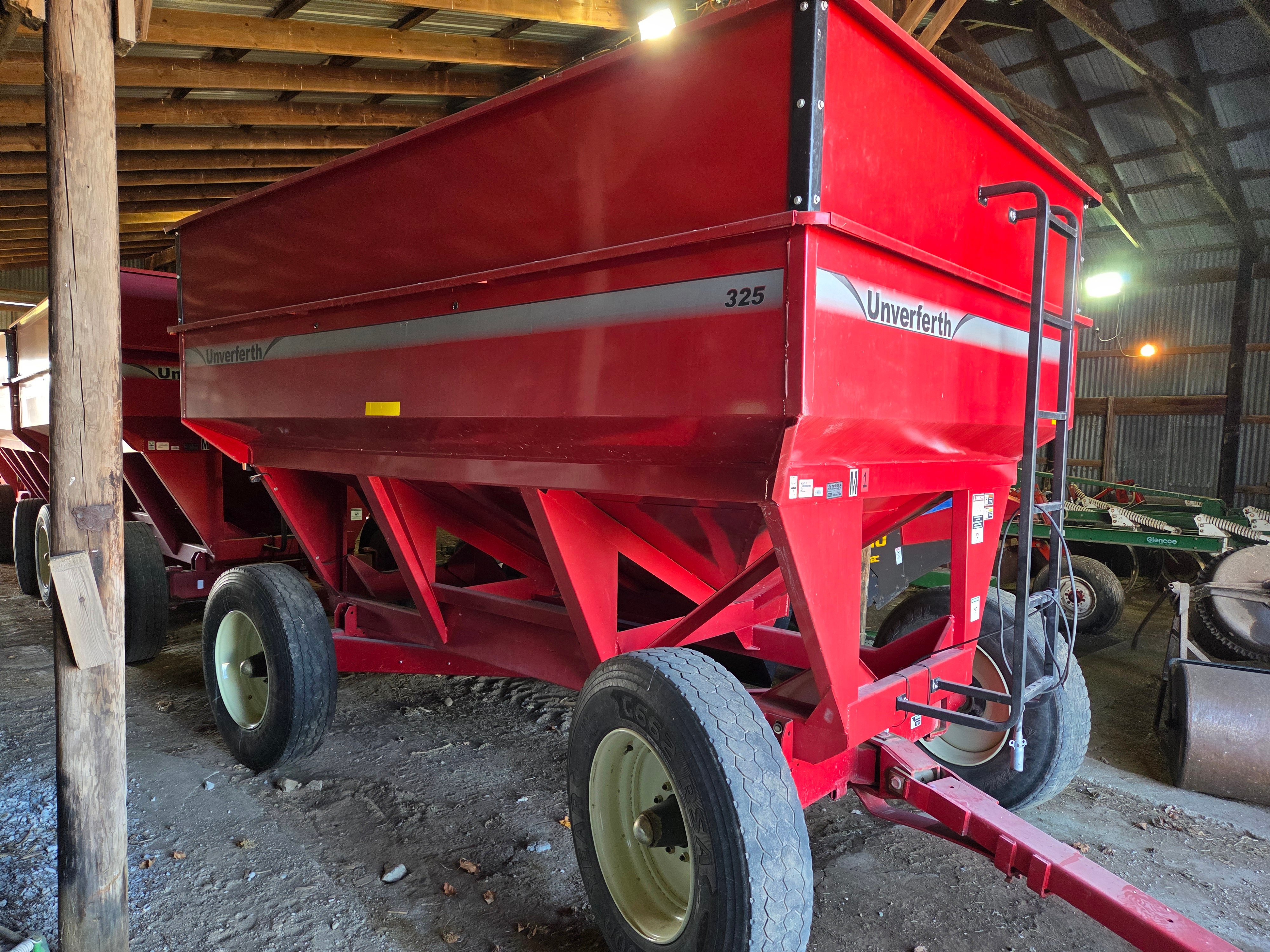 Property photo 32 - FARM EQUIPMENT AUCTION IN NOBLE COUNTY, INDIANA