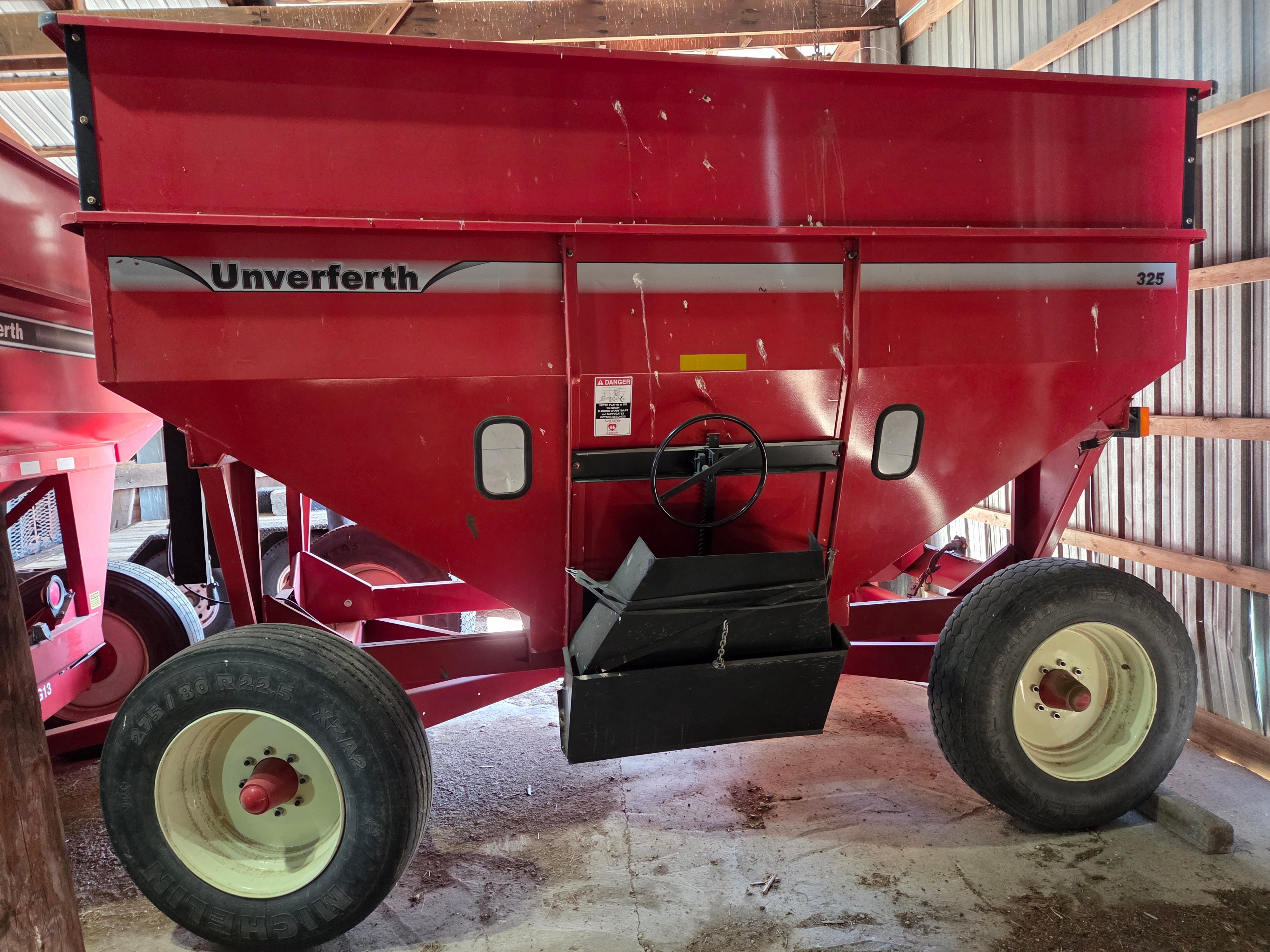 Property photo 33 - FARM EQUIPMENT AUCTION IN NOBLE COUNTY, INDIANA