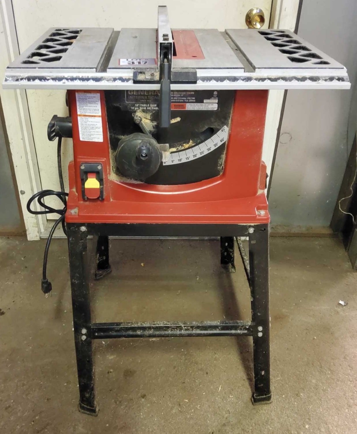 Property photo 68 - TIMED ONLINE ONLY PERSONAL PROPERTY AUCTION IN WHITLEY COUNTY, INDIANA