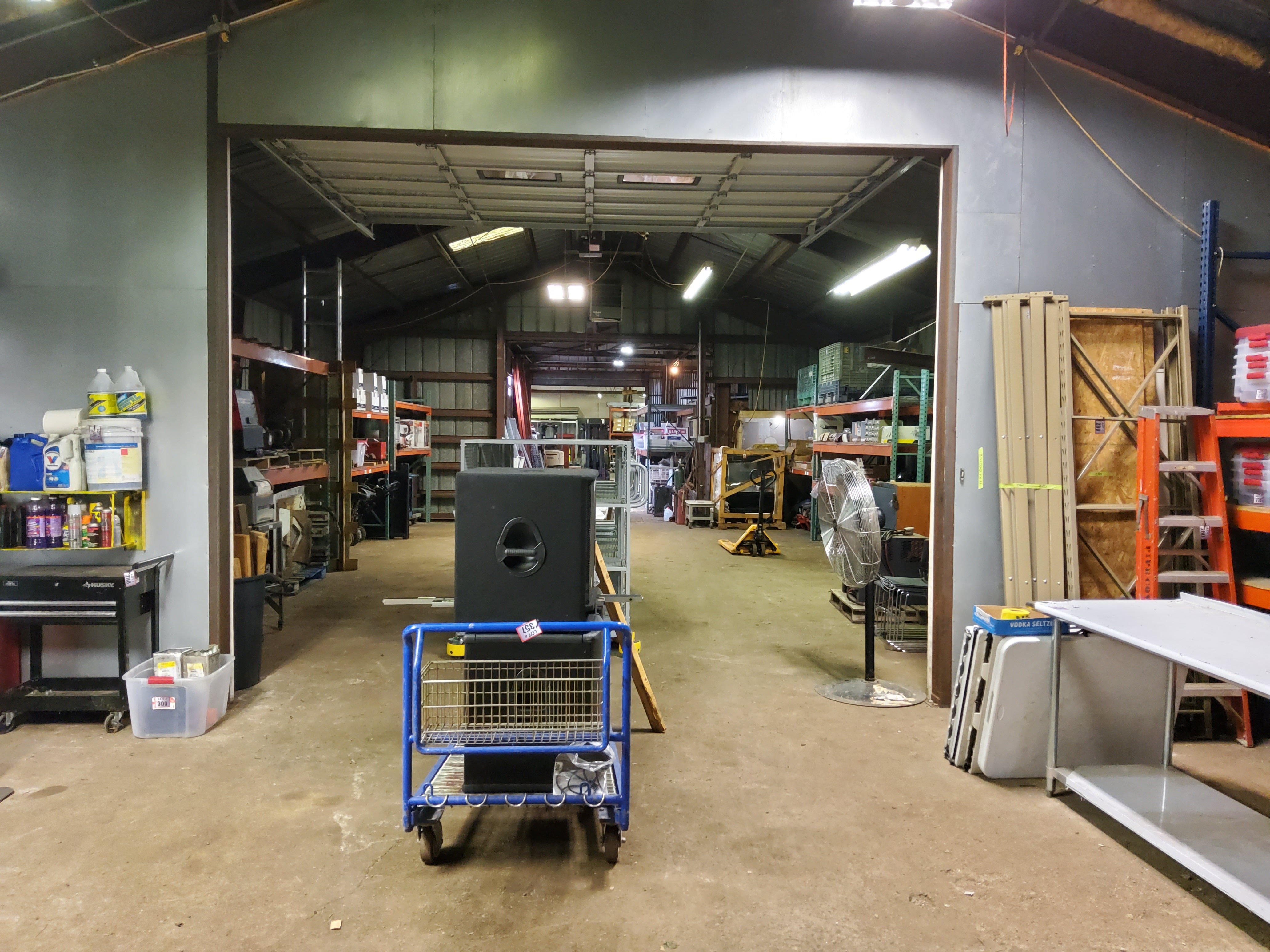 Property photo 26 - TIMED ONLINE ONLY PERSONAL PROPERTY AUCTION IN WHITLEY COUNTY, INDIANA