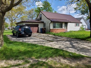 Property photo 1 - TIMED ONLINE ONLY REAL ESTATE AUCTION OFFERED IN 1 TRACT IN ALLEN COUNTY, INDIANA