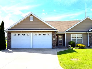 Property photo 1 - REAL ESTATE AUCTION OFFERED IN 1 TRACT IN STEUBEN COUNTY, INDIANA