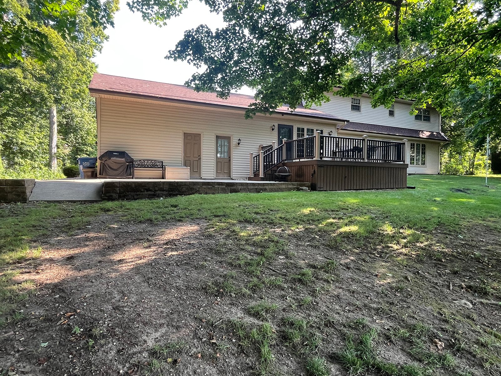 Property photo 2 - TIMED ONLINE ONLY REAL ESTATE AUCTION - 1.1+/-ACRE OFFERED IN 1 TRACT IN WHITLEY COUNTY, INDIANA