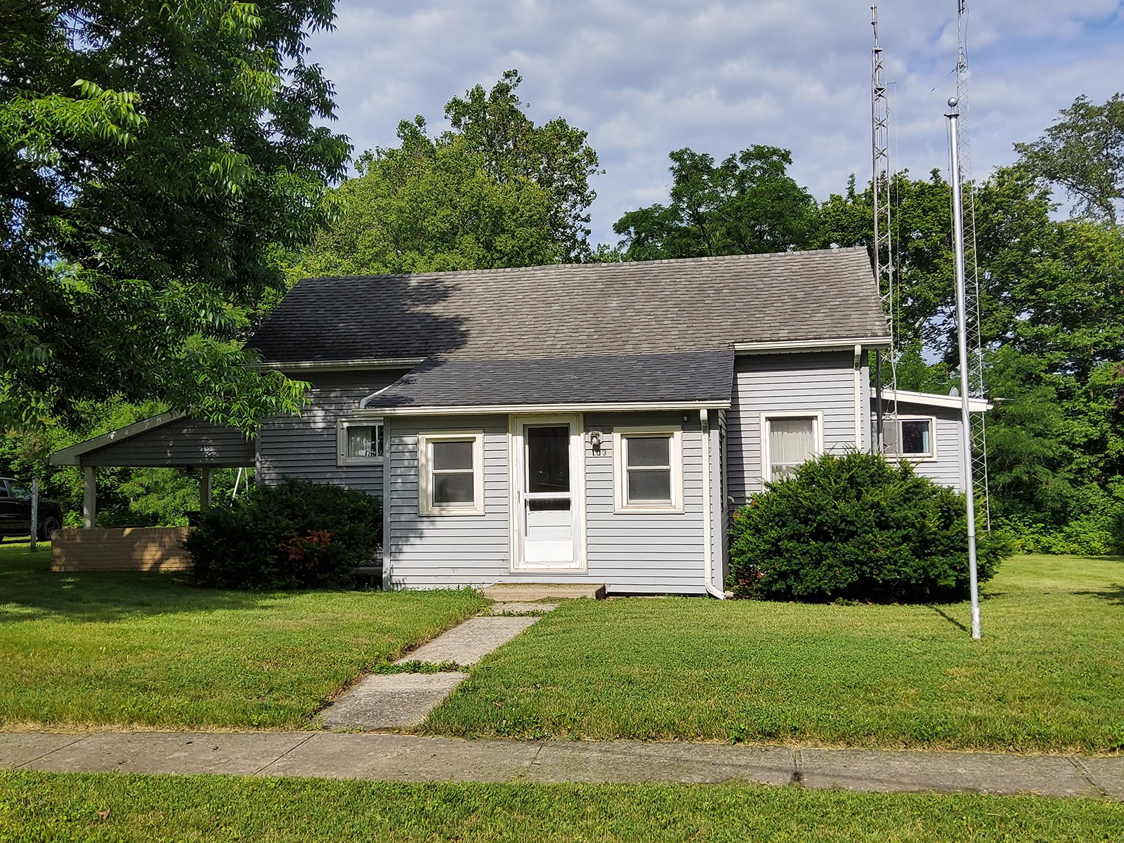 Property photo 6 - TIMED ONLINE ONLY REAL ESTATE AUCTION IN HUNTINGTON COUNTY, INDIANA