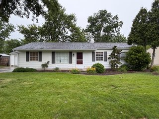 Property photo 1 - TIMED ONLINE ONLY REAL ESTATE AUCTION OFFERED IN 1 TRACT IN ALLEN COUNTY, INDIANA