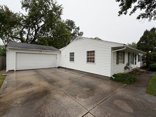 Property photo 12 - TIMED ONLINE ONLY REAL ESTATE AUCTION OFFERED IN 1 TRACT IN ALLEN COUNTY, INDIANA