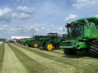Property photo 12 - PREMIER RETIREMENT FARM EQUIPMENT AUCTION IN WAYNE COUNTY, INDIANA