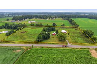 Property photo 1 - HOME AND LAND AUCTION - 9.5+/-ACRES OFFERED IN 2 TRACTS IN NOBLE COUNTY, INDIANA
