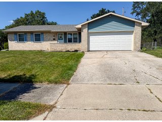 Tract 1 - REAL ESTATE AUCTION - 3 HOMES IN ALLEN COUNTY, INDIANA