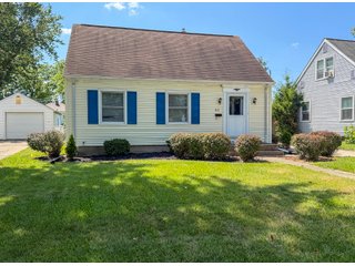 Tract 3 - REAL ESTATE AUCTION - 3 HOMES IN ALLEN COUNTY, INDIANA