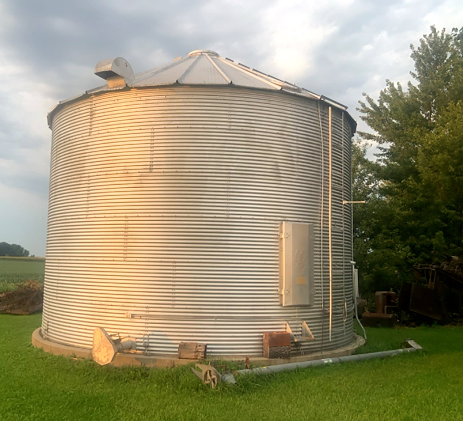 Property photo 6 - TIMED ONLINE OCTOBER CONSIGNMENT FARM EQUIPMENT AUCTION