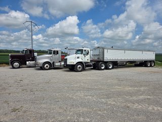 Property photo 17 - FARM EQUIPMENT AUCTION IN ALLEN COUNTY, INDIANA