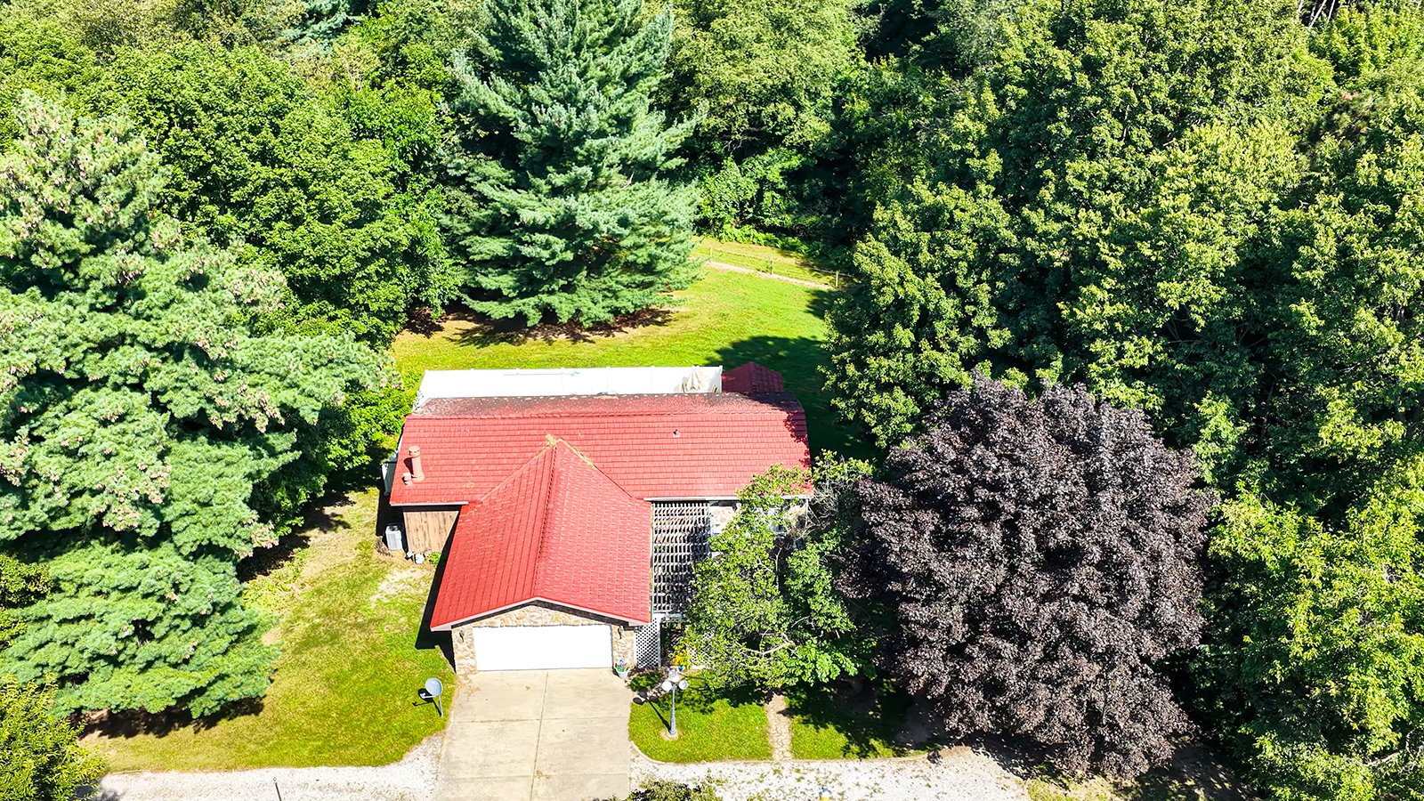 Property photo 9 - REAL ESTATE AUCTION - 5.214+/-ACRES OFFERED IN 1 TRACT IN ELKHART COUNTY, INDIANA