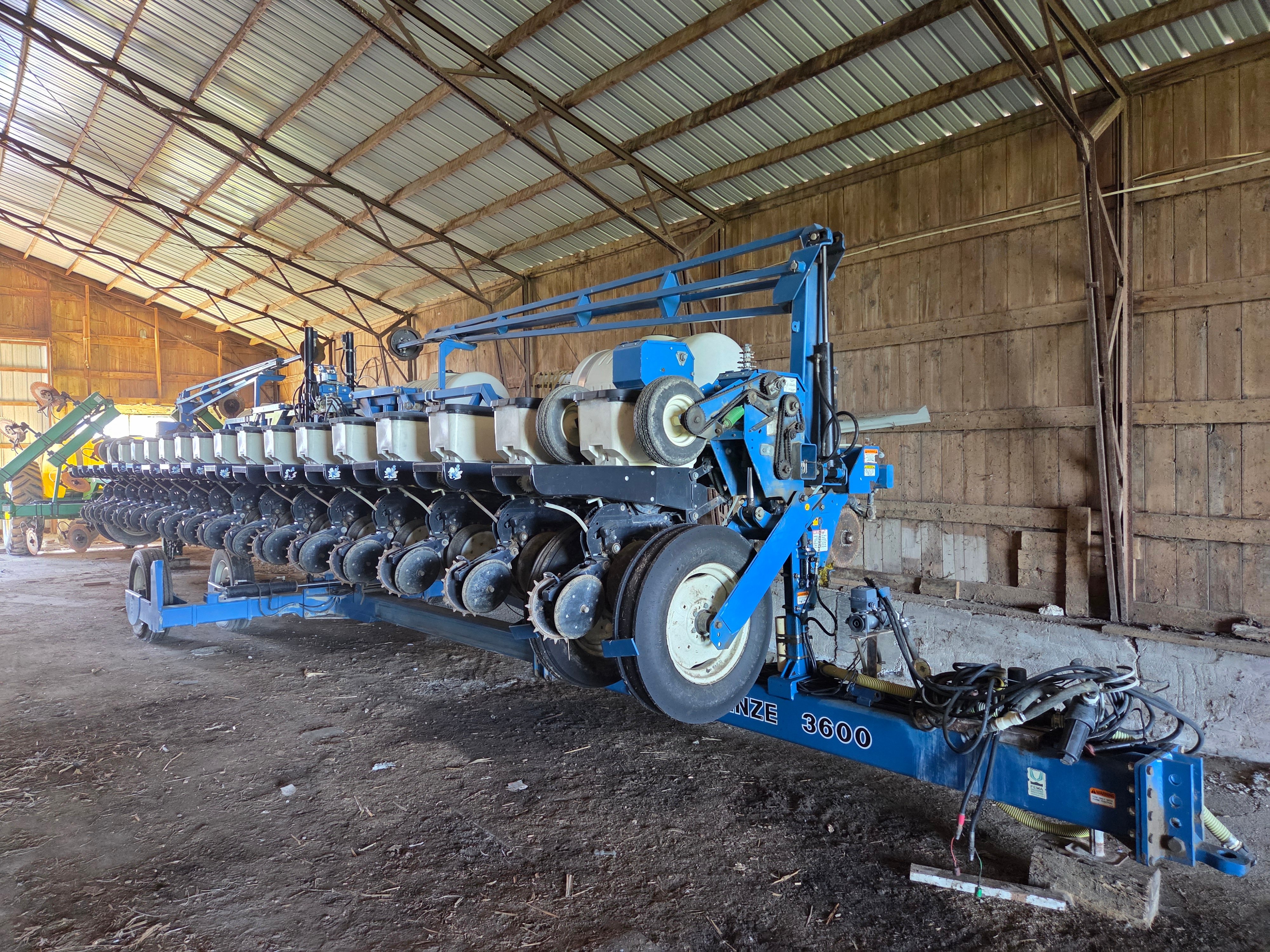 Property photo 30 - FARM EQUIPMENT AUCTION IN WILLIAMS COUNTY, OHIO