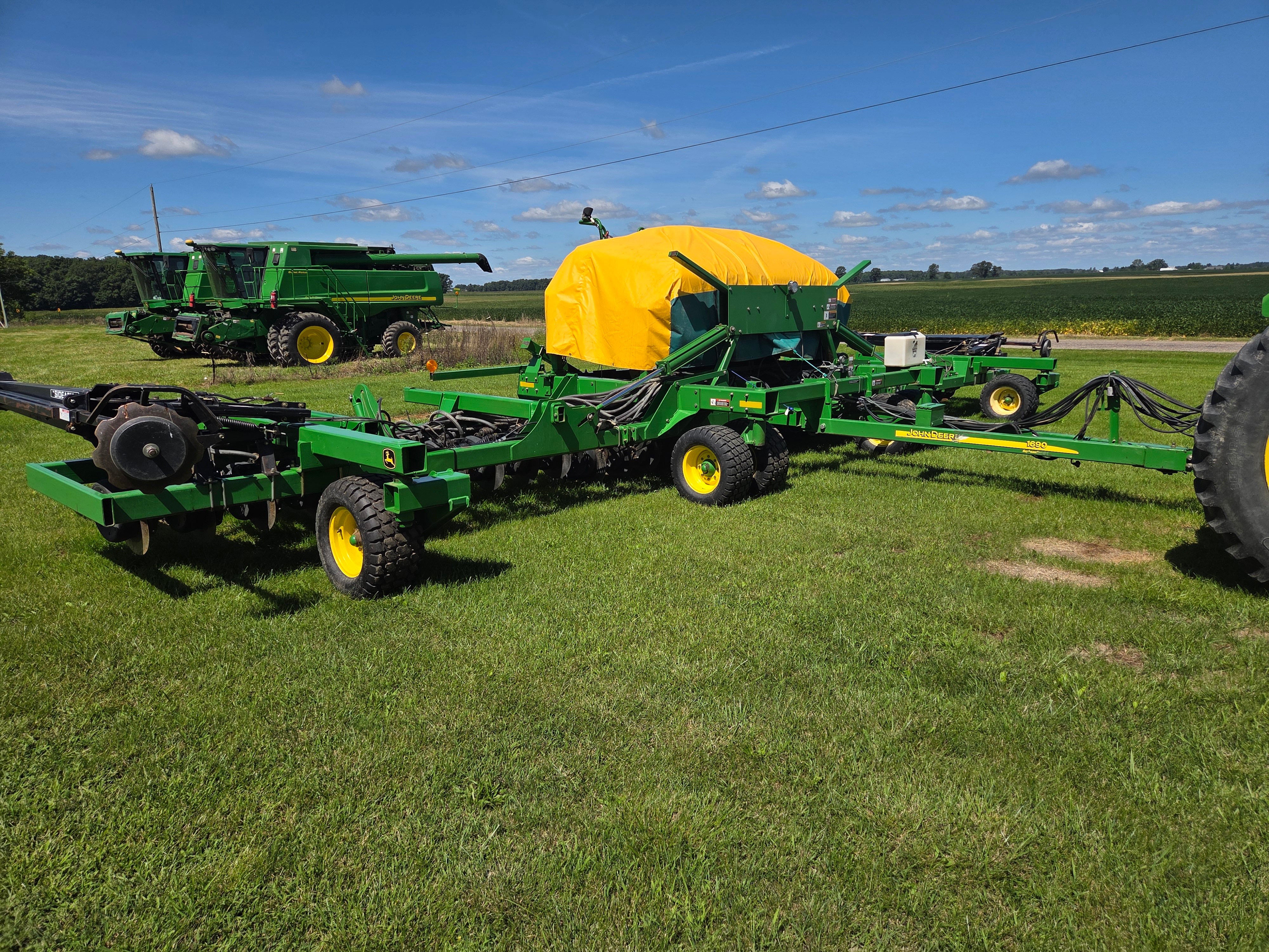 Property photo 9 - FARM EQUIPMENT AUCTION IN WILLIAMS COUNTY, OHIO