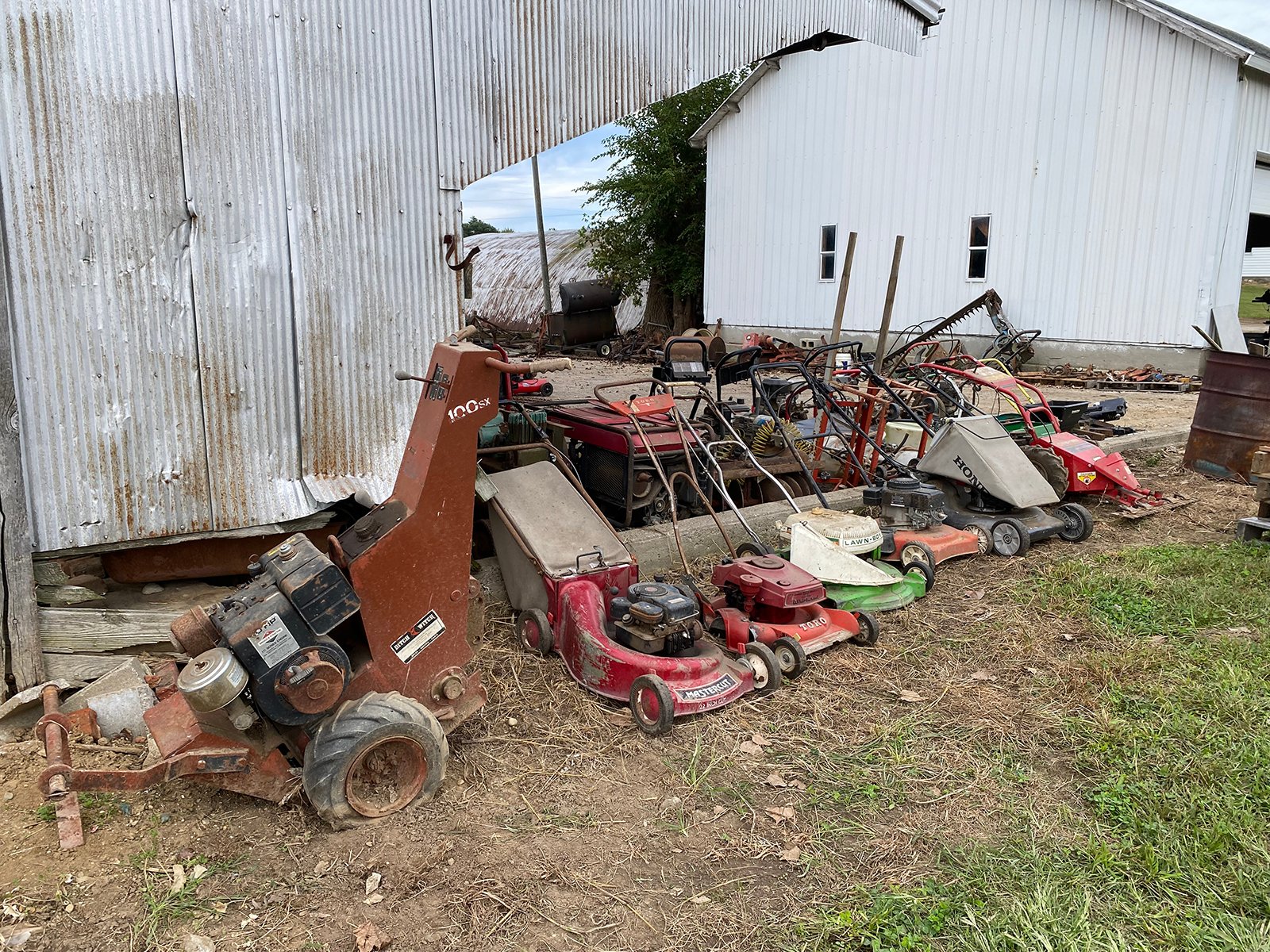 Property photo 9 - FARM EQUIPMENT AUCTION IN NOBLE COUNTY, INDIANA