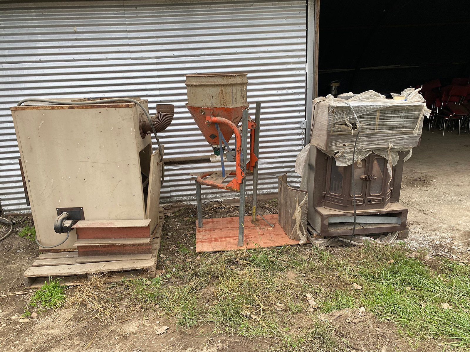 Property photo 40 - FARM EQUIPMENT AUCTION IN NOBLE COUNTY, INDIANA