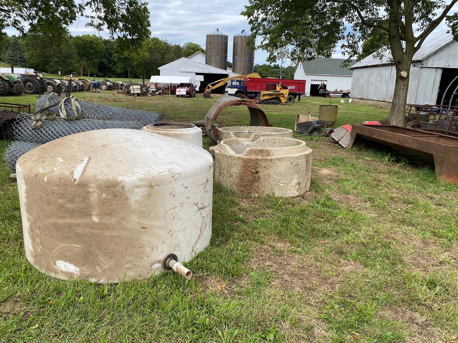 Property photo 64 - FARM EQUIPMENT AUCTION IN NOBLE COUNTY, INDIANA