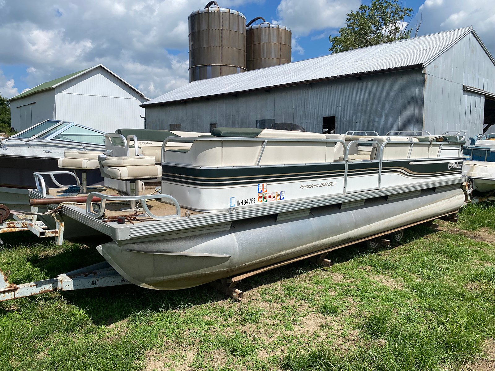 Property photo 40 - FARM EQUIPMENT AUCTION IN NOBLE COUNTY, INDIANA
