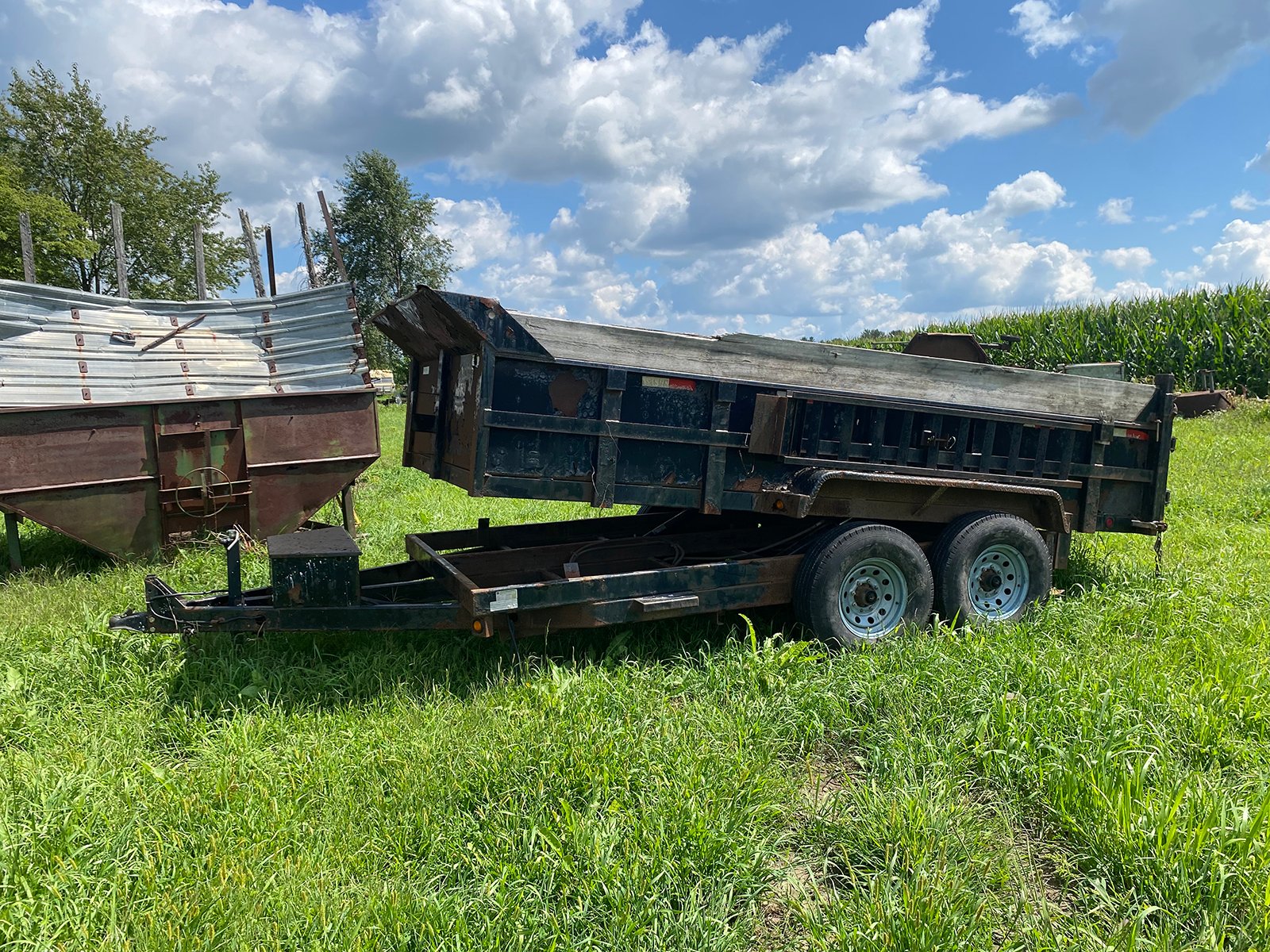 Property photo 43 - FARM EQUIPMENT AUCTION IN NOBLE COUNTY, INDIANA