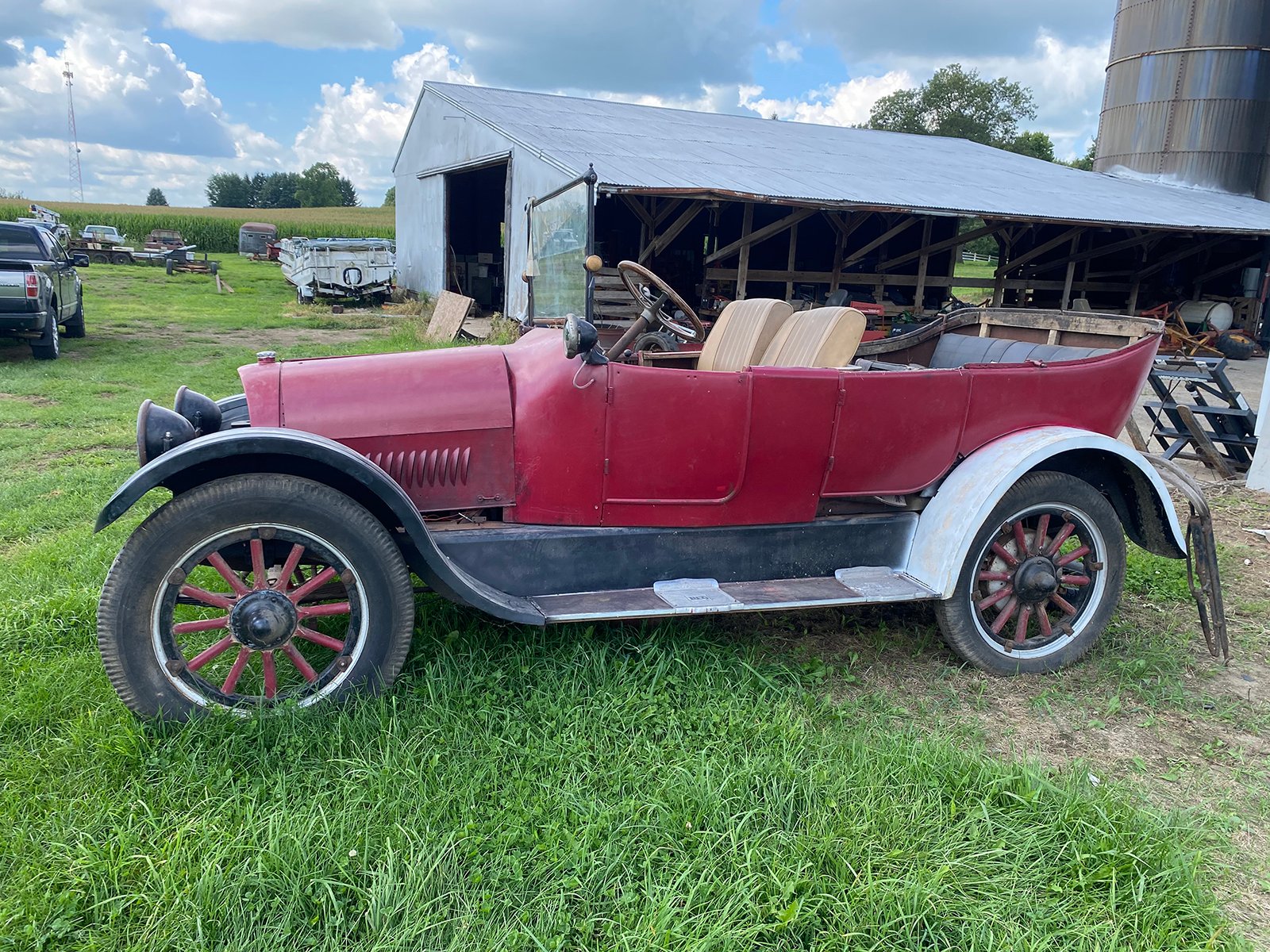 Property photo 36 - FARM EQUIPMENT AUCTION IN NOBLE COUNTY, INDIANA