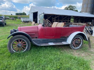 Property photo 96 - FARM EQUIPMENT AUCTION IN NOBLE COUNTY, INDIANA