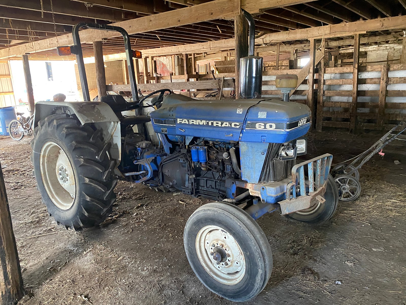 Property photo 18 - FARM EQUIPMENT AUCTION IN NOBLE COUNTY, INDIANA