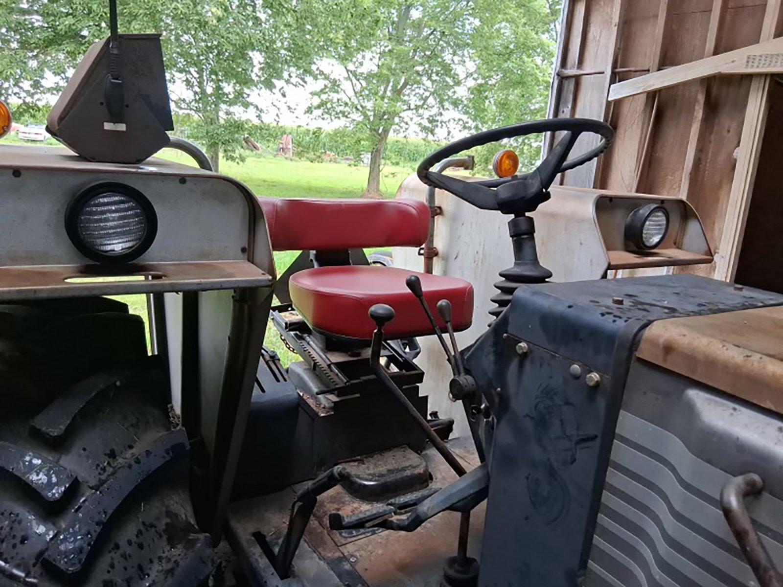 Property photo 25 - FARM EQUIPMENT AUCTION IN NOBLE COUNTY, INDIANA