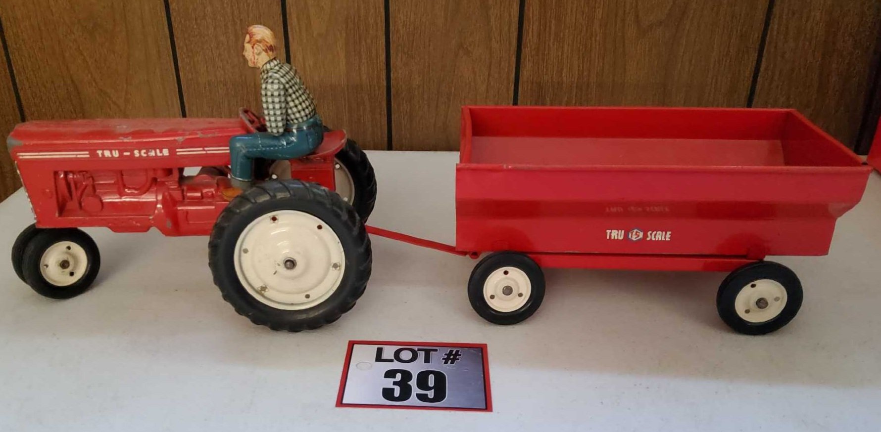 Property photo 1 - TIMED ONLINE ONLY PERSONAL PROPERTY AUCTION IN HUNTINGTON COUNTY, INDIANA