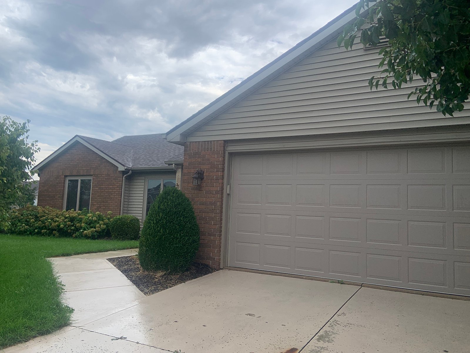 Property photo 4 - REAL ESTATE AUCTION IN ALLEN COUNTY, INDIANA