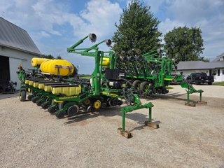 Property photo 23 - FARM EQUIPMENT AUCTION IN ADAMS COUNTY, INDIANA