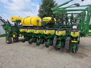 Property photo 25 - FARM EQUIPMENT AUCTION IN ADAMS COUNTY, INDIANA