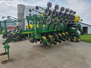 Property photo 28 - FARM EQUIPMENT AUCTION IN ADAMS COUNTY, INDIANA