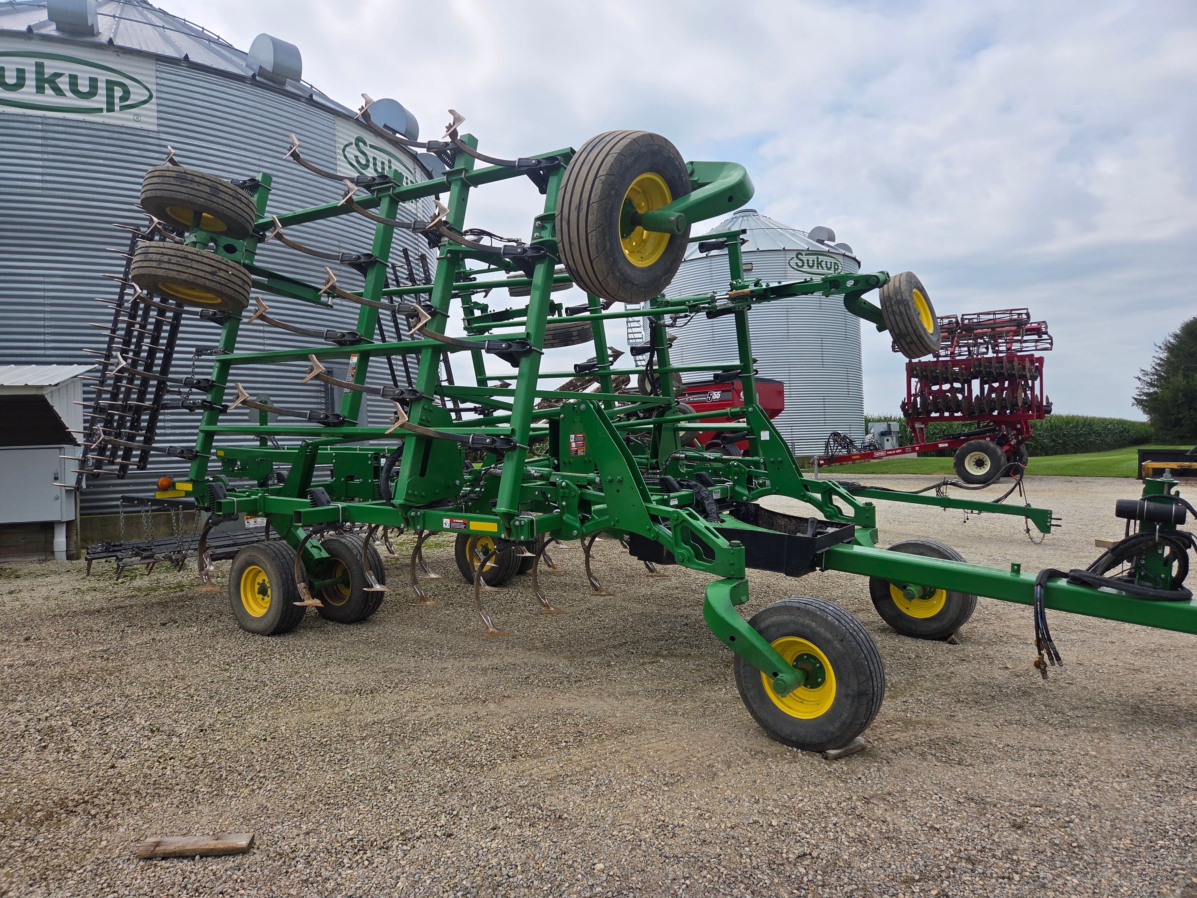 Property photo 6 - FARM EQUIPMENT AUCTION IN ADAMS COUNTY, INDIANA