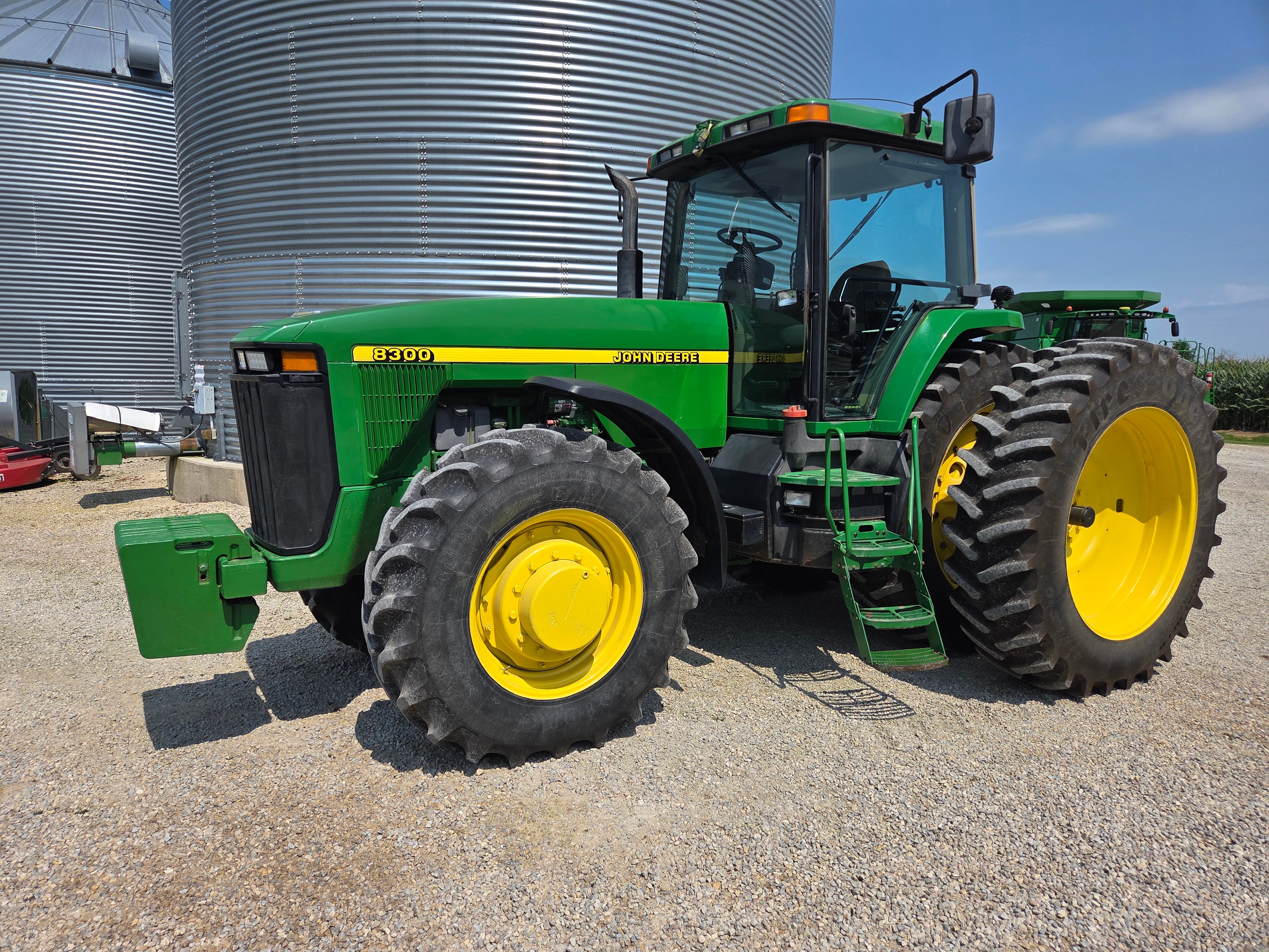 Property photo 11 - FARM EQUIPMENT AUCTION IN ADAMS COUNTY, INDIANA