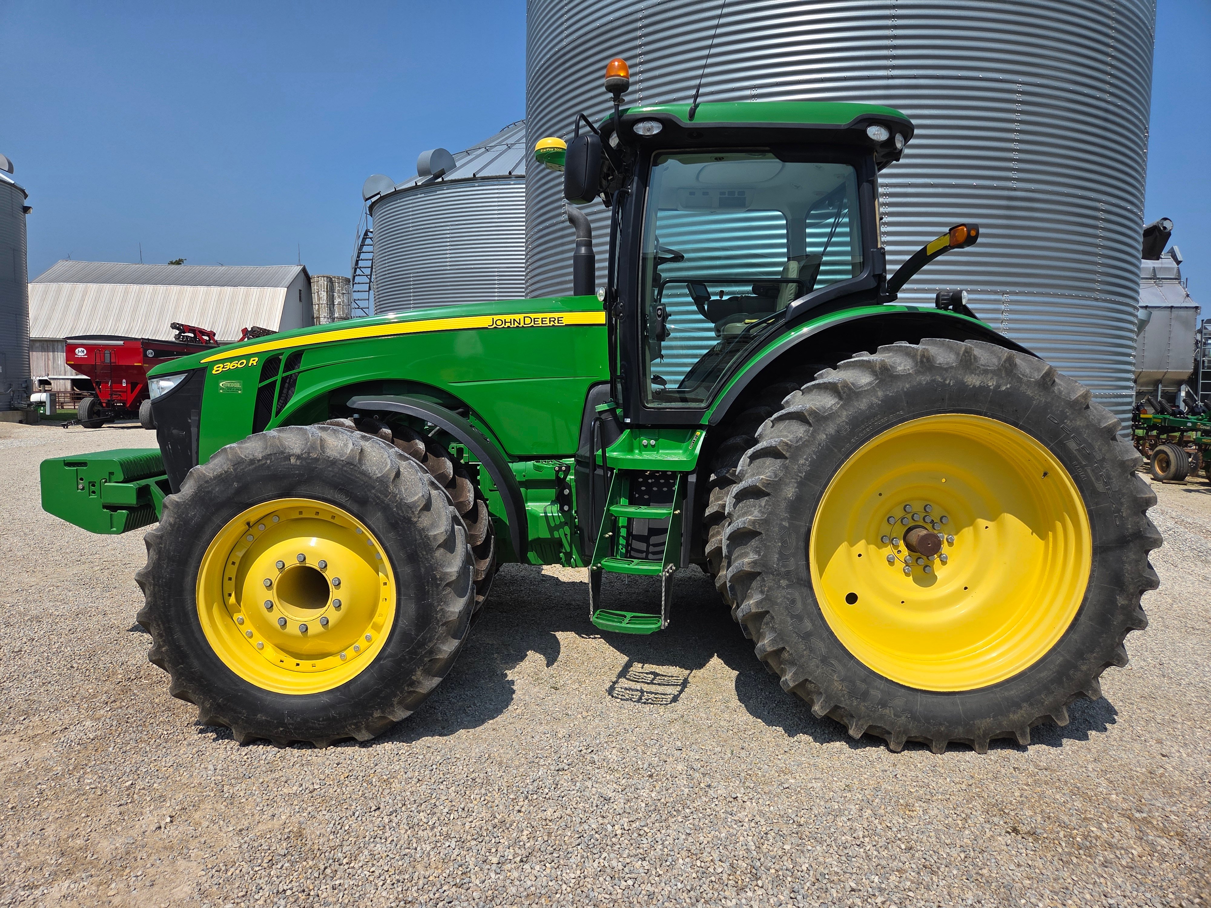 Property photo 15 - FARM EQUIPMENT AUCTION IN ADAMS COUNTY, INDIANA
