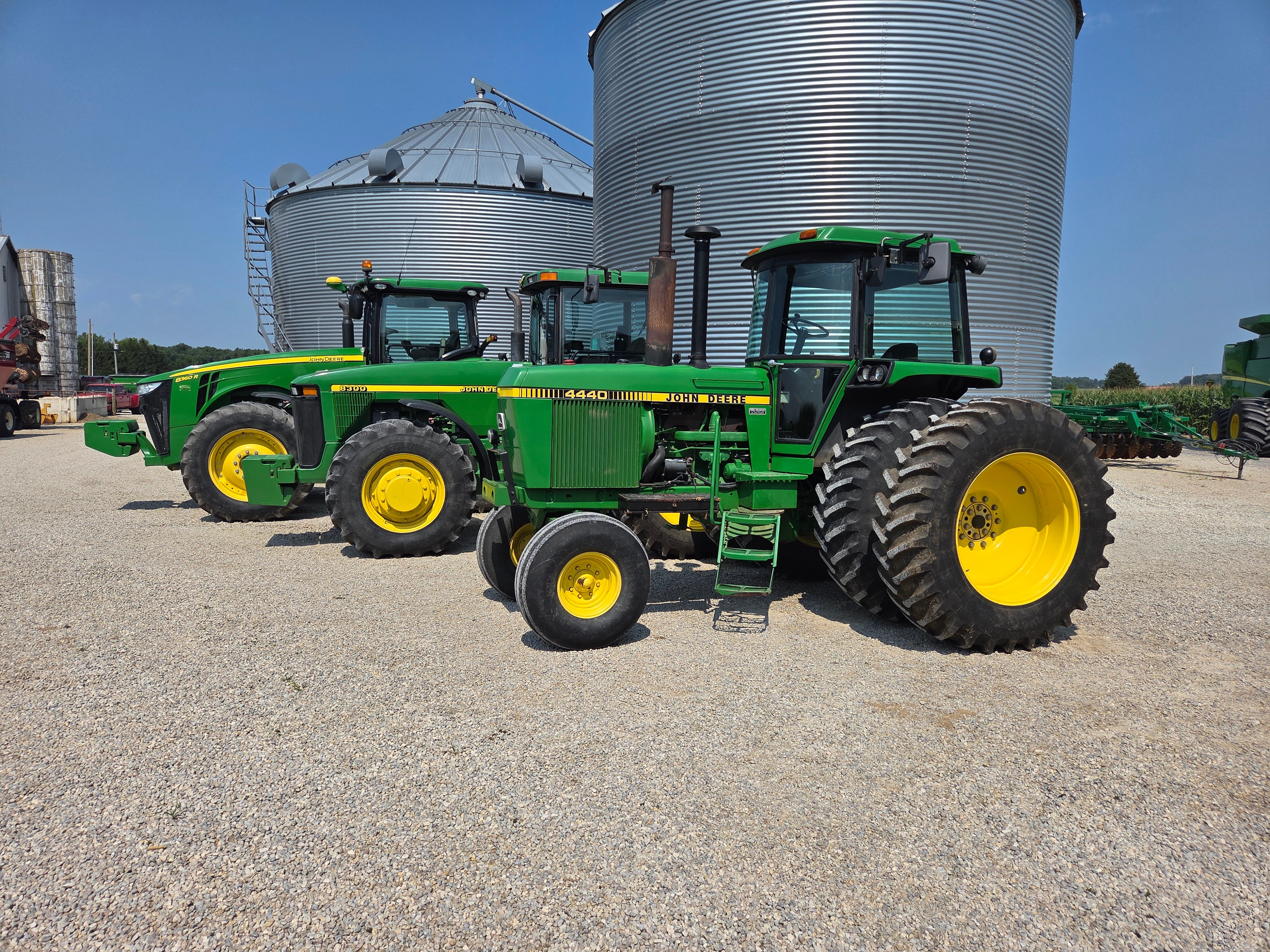 Property photo 17 - FARM EQUIPMENT AUCTION IN ADAMS COUNTY, INDIANA