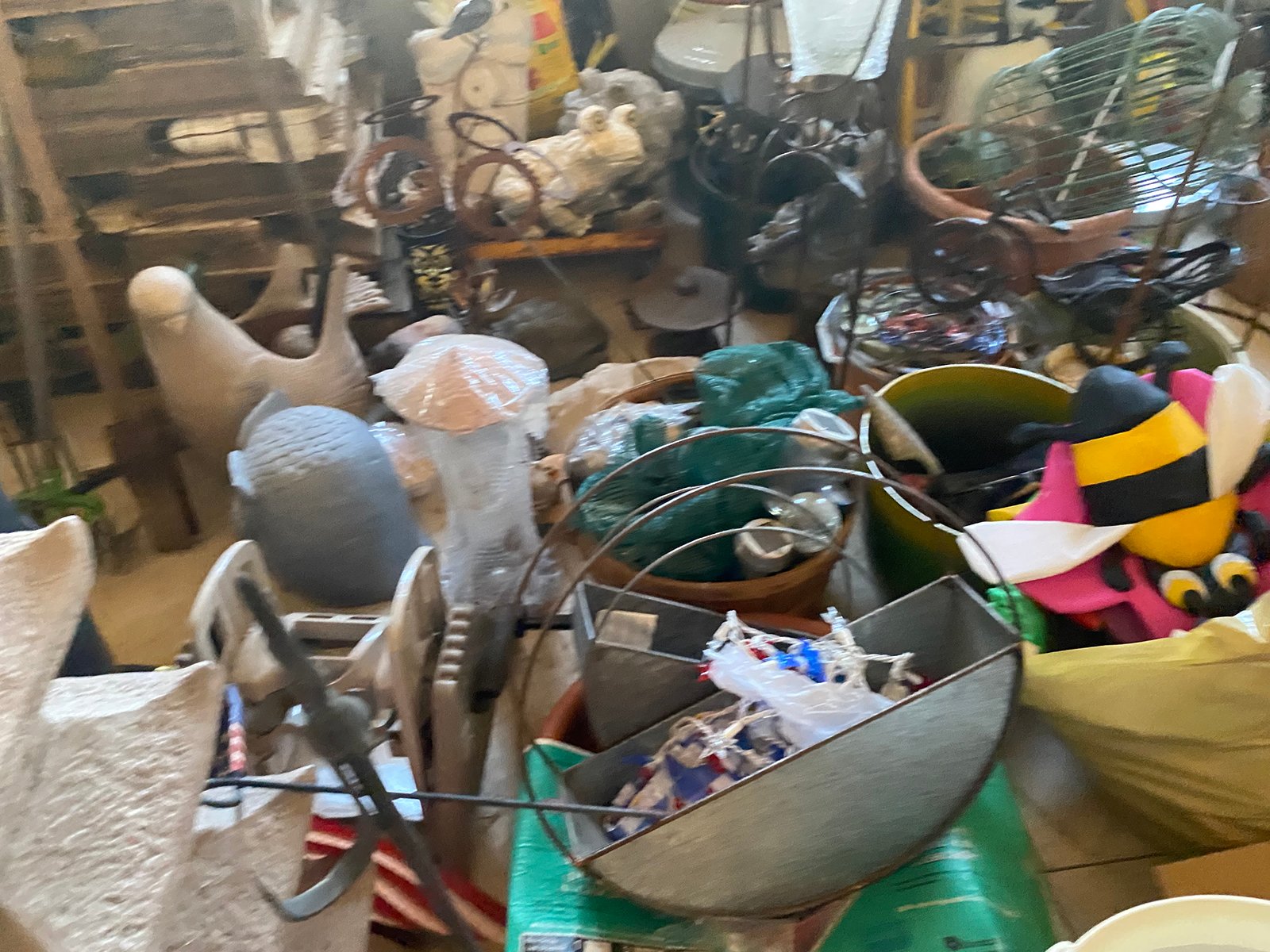Property photo 128 - TIMED ONLINE ONLY PERSONAL PROPERTY AUCTION IN SAINT JOSEPH COUNTY, MICHIGAN