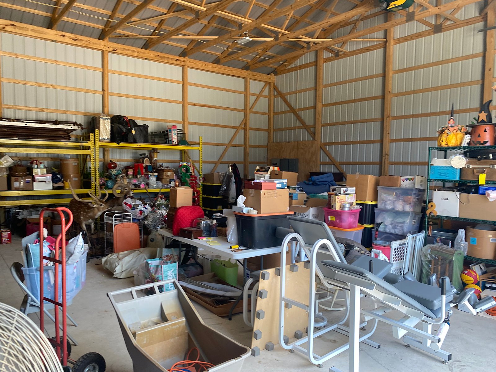 Property photo 140 - TIMED ONLINE ONLY PERSONAL PROPERTY AUCTION IN SAINT JOSEPH COUNTY, MICHIGAN