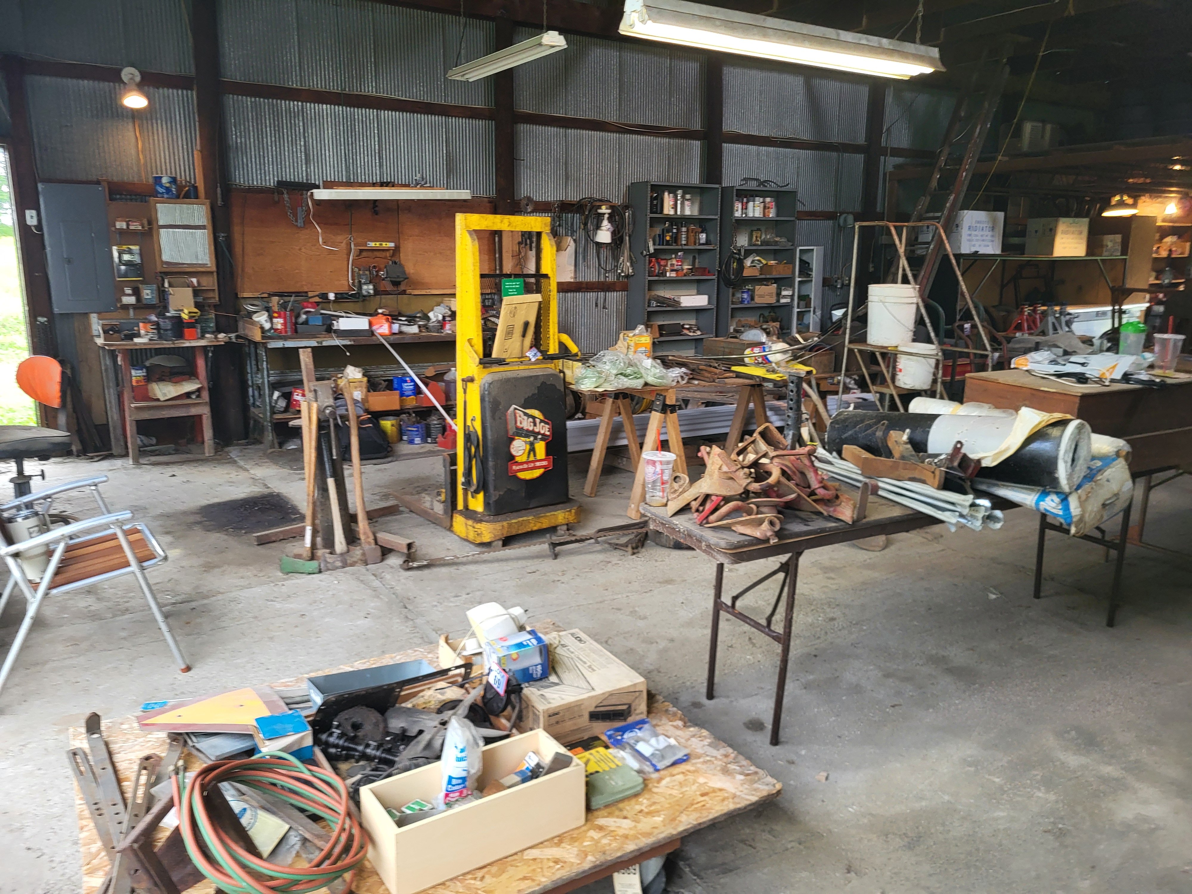 Property photo 21 - TIMED ONLINE ONLY PERSONAL PROPERTY AUCTION IN ALLEN COUNTY, INDIANA