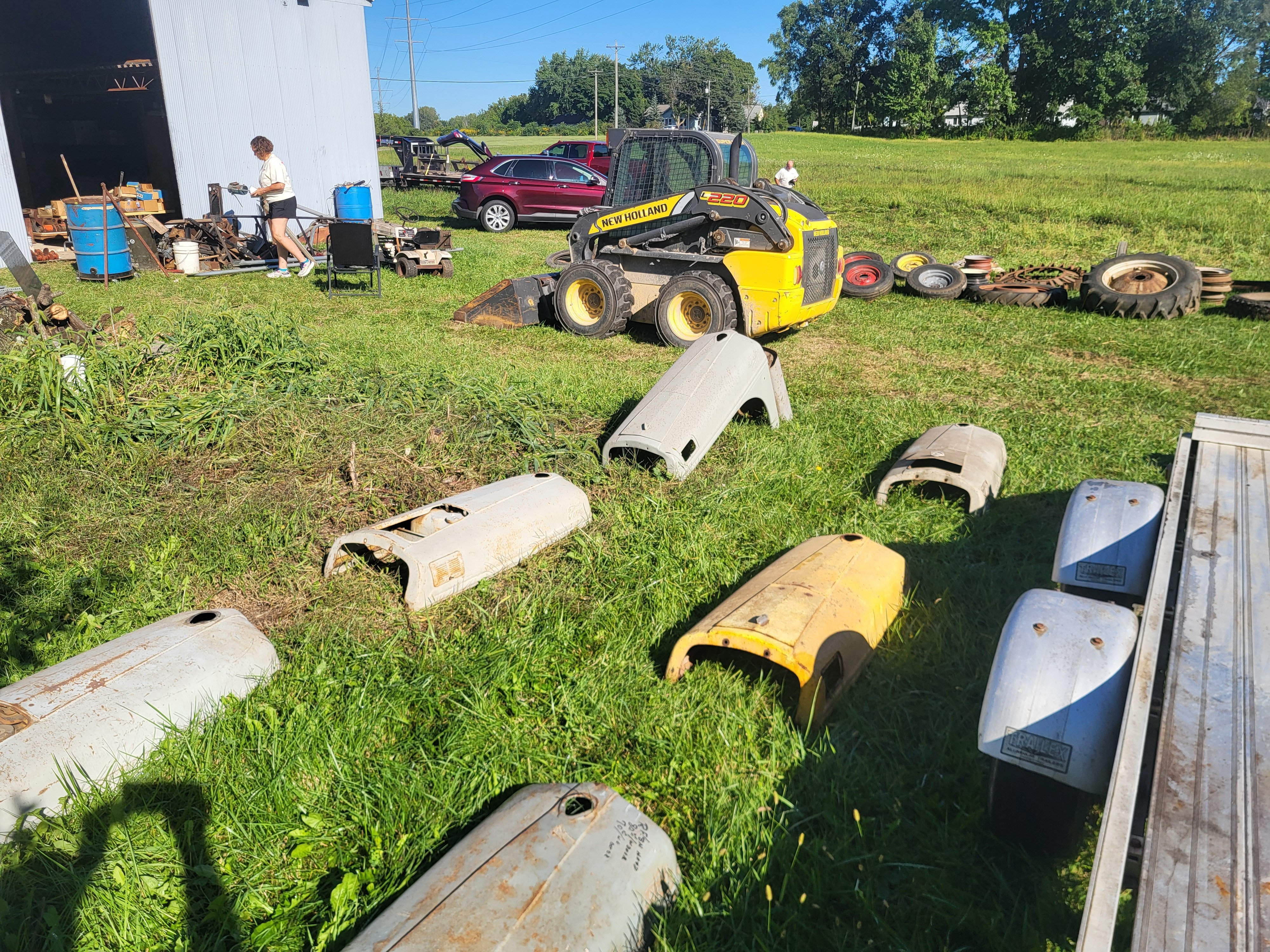 Property photo 9 - TIMED ONLINE ONLY PERSONAL PROPERTY AUCTION IN ALLEN COUNTY, INDIANA