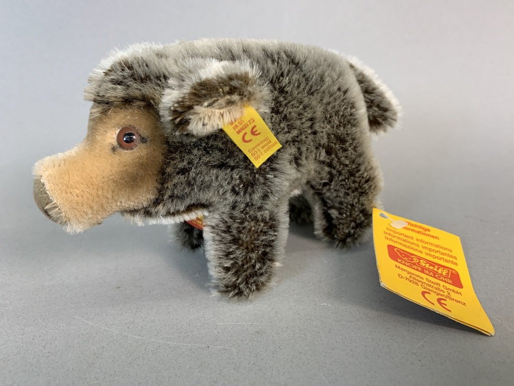 Property photo 10 - TIMED ONLINE ONLY PERSONAL PROPERTY AUCTION IN ALLEN COUNTY, INDIANA