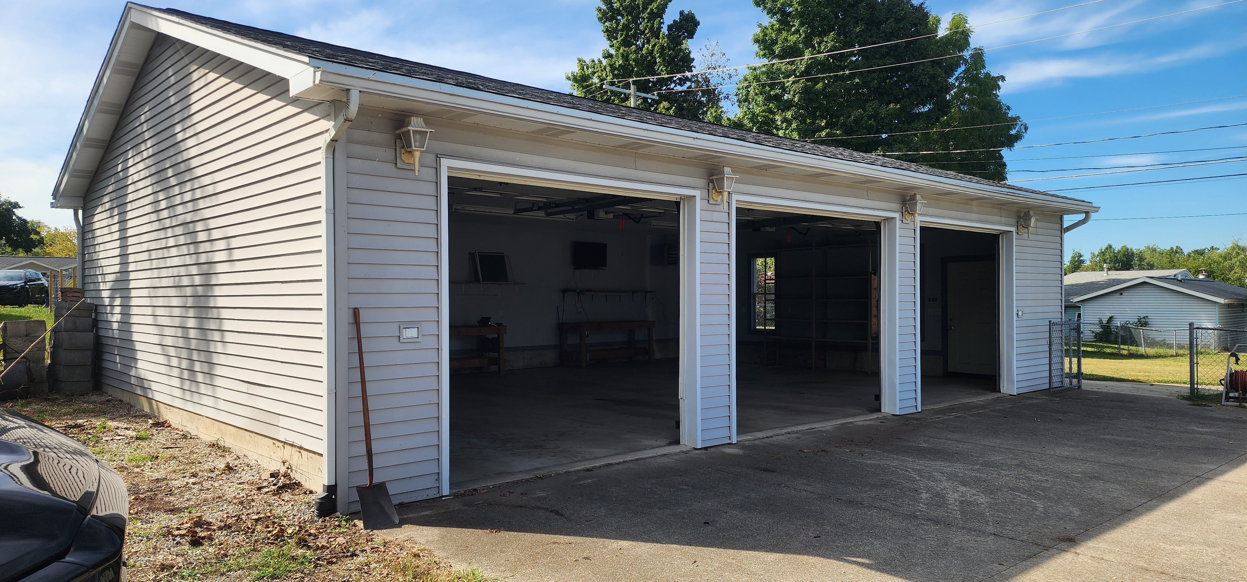Property photo 21 - TIMED ONLINE ONLY REAL ESTATE AUCTION IN WHITLEY COUNTY, INDIANA