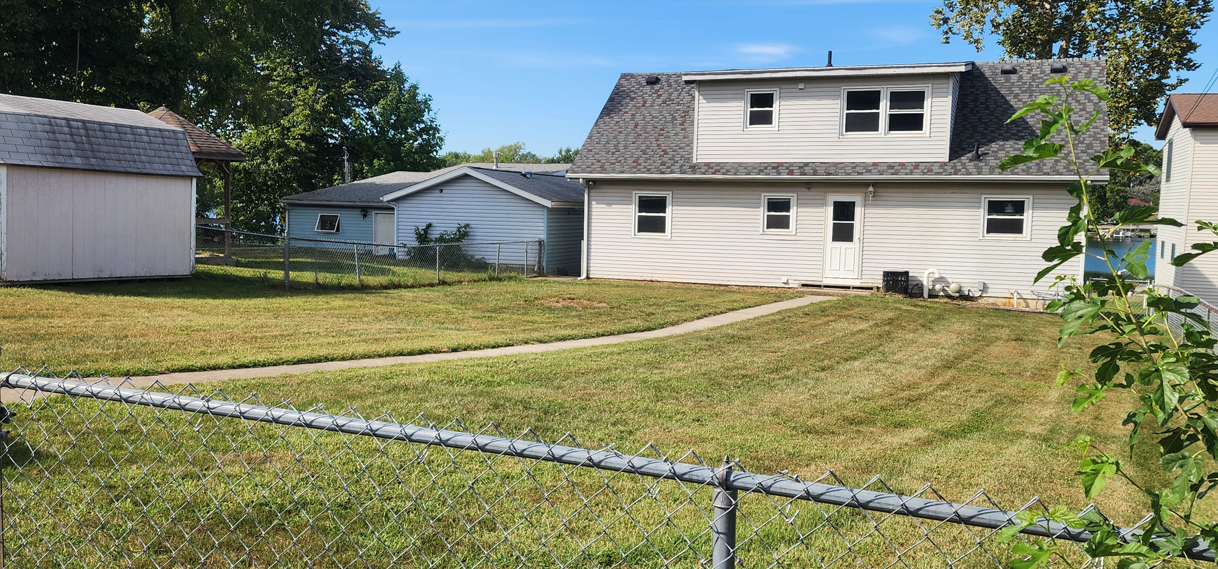 Property photo 18 - TIMED ONLINE ONLY REAL ESTATE AUCTION IN WHITLEY COUNTY, INDIANA